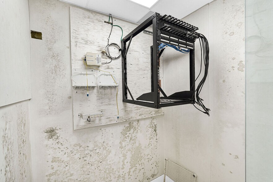 More Photos Of 1110 Brickell Ave, Miami Office Residential For Sale