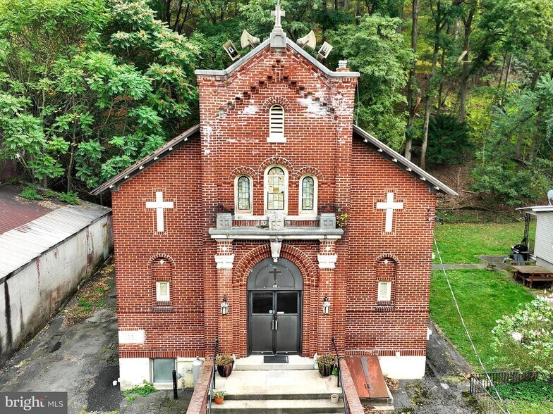Primary Photo Of 45 Main St, Pottsville Religious Facility For Sale