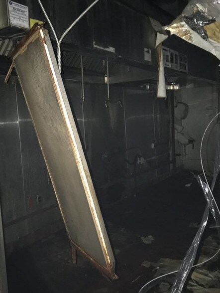 More Photos Of 14514 Jefferson Davis Hwy, Woodbridge Fast Food For Lease