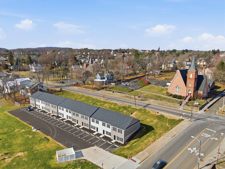 More Photos Of 409 - 431 Washington Ave, Pulaski Apartments For Sale