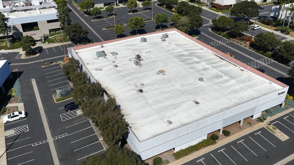 More Photos Of 2292 Faraday Ave, Carlsbad Research And Development For Sale