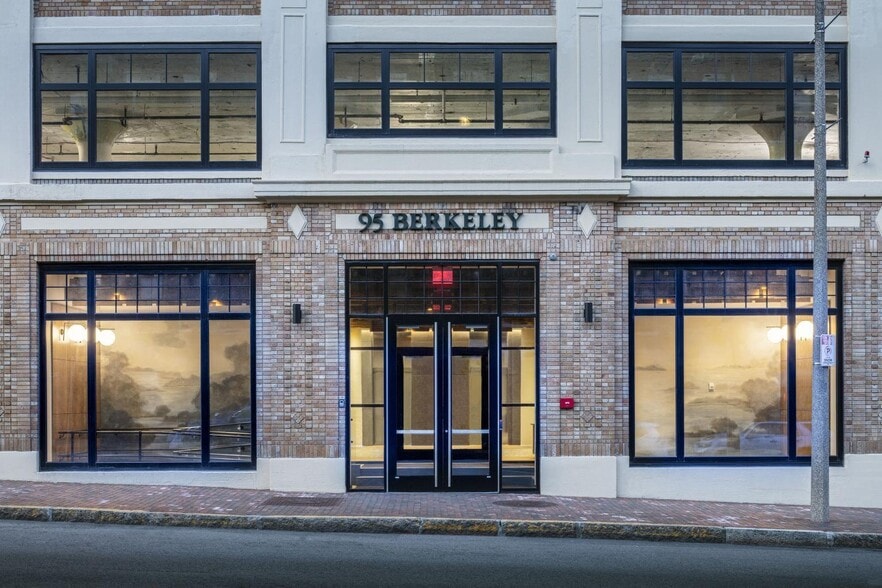More Photos Of 95 Berkeley St, Boston Office For Lease