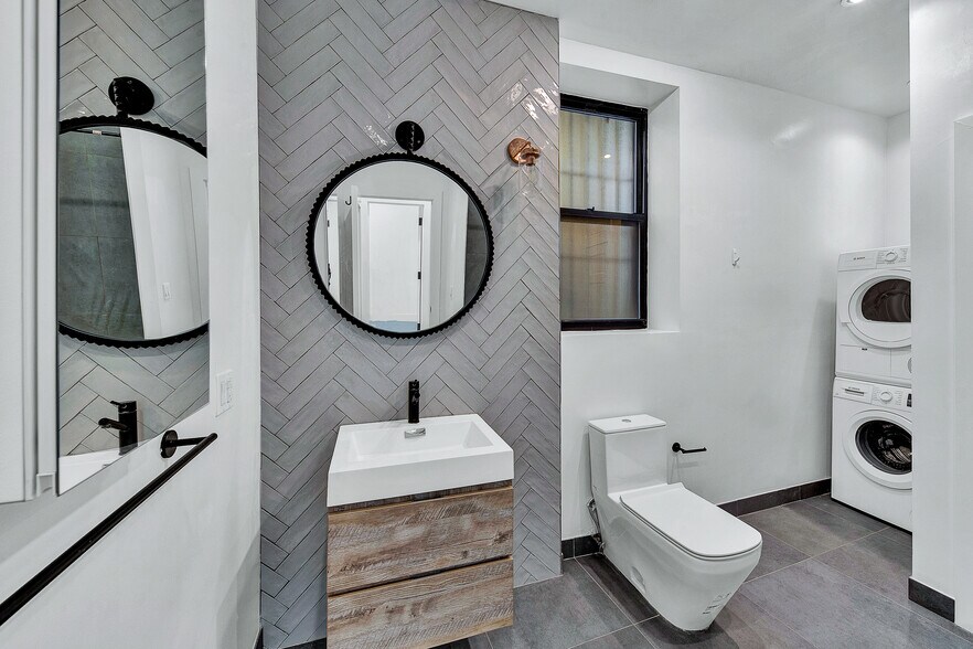 More Photos Of 245 Eldridge St, New York Apartments For Lease