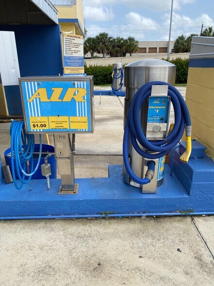 More Photos Of 15251 Convenience Way, Fort Myers Carwash For Lease