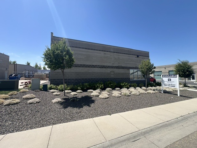 More Photos Of 3803 E Newby St, Nampa Warehouse For Lease