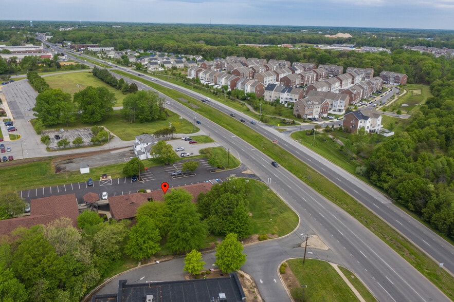 More Photos Of 3825 Leonardtown Rd, Waldorf Office For Lease