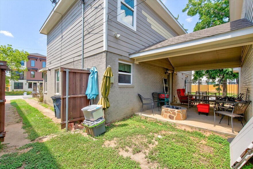 More Photos Of 3201 Forest Park Blvd, Fort Worth Apartments For Sale