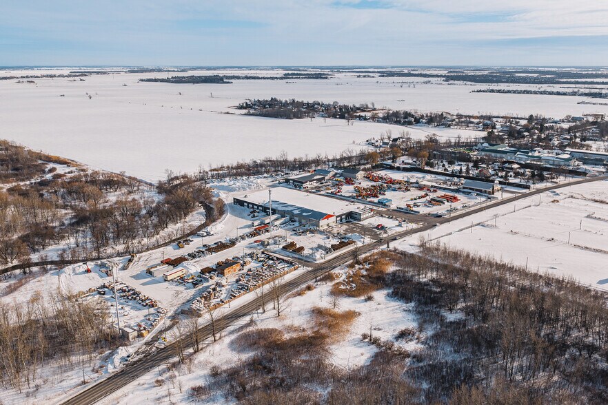 More Photos Of 1005 1009, Saint-Philippe Land For Sale