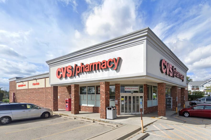 Primary Photo Of 200 W Northwest Hwy, Palatine Drugstore For Sale