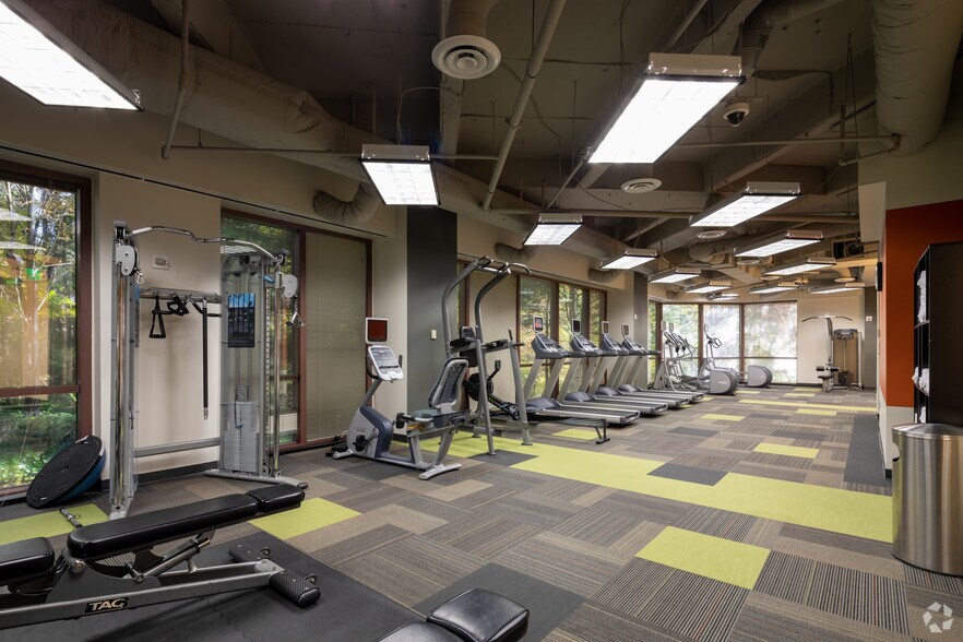 More Photos Of 3575 Piedmont Rd NE, Atlanta Office For Lease