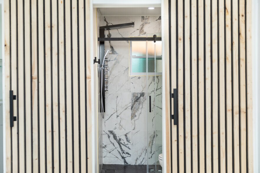 More Photos Of 417 N J St, Lake Worth Beach Apartments For Sale