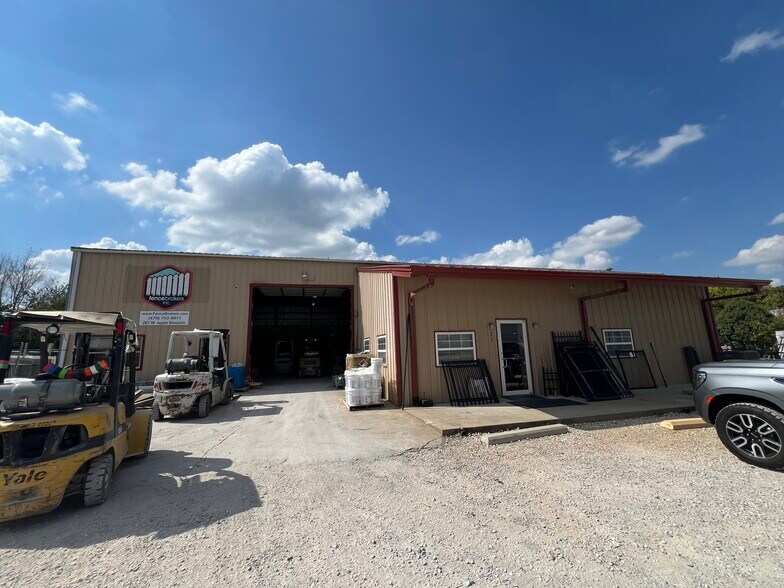 Primary Photo Of 207 W Apple Blossom Ave, Lowell Warehouse For Lease