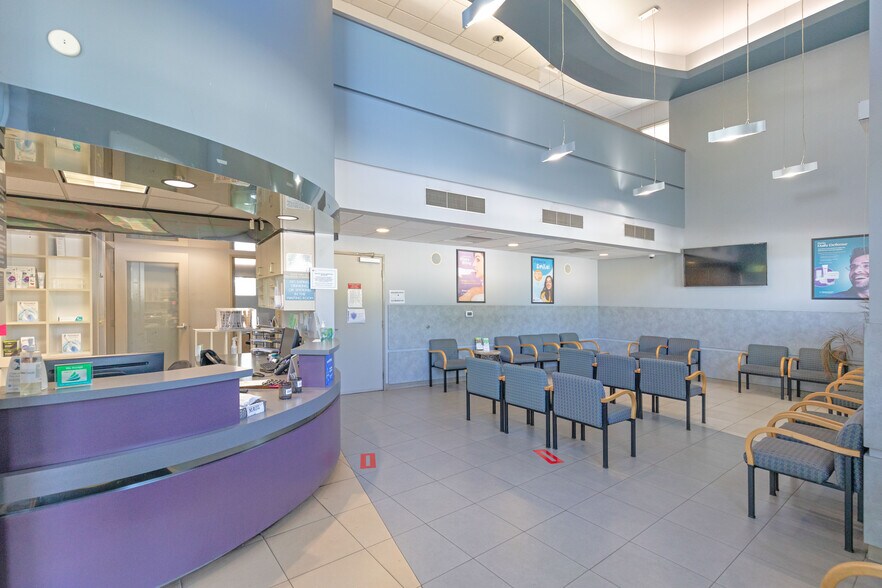 More Photos Of 7141 Fair Oaks Blvd, Carmichael Medical For Sale