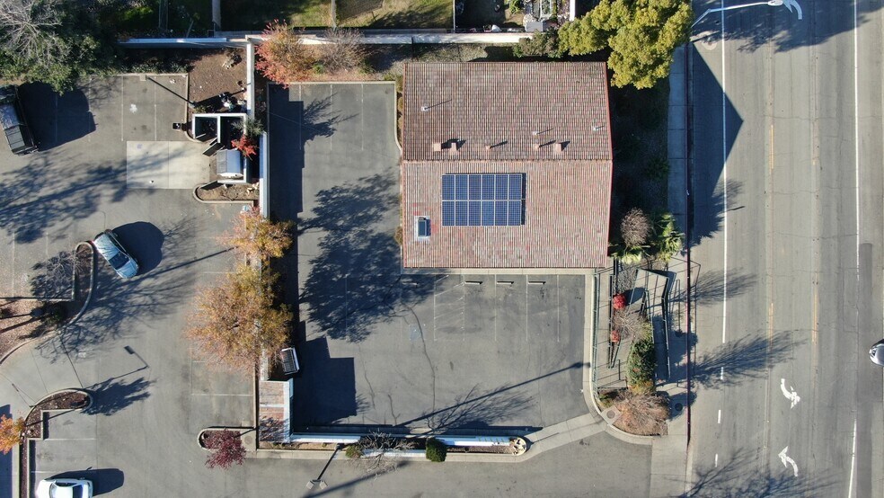More Photos Of 1158 Court St, Redding Medical For Sale