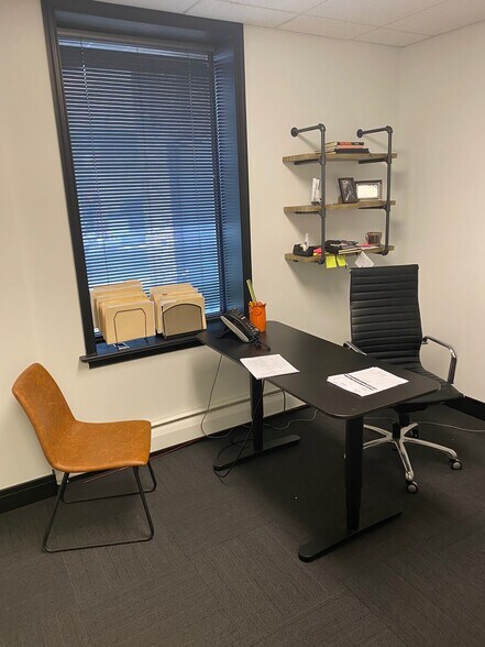 More Photos Of 1744 Sumneytown Pike, Lansdale Office For Lease