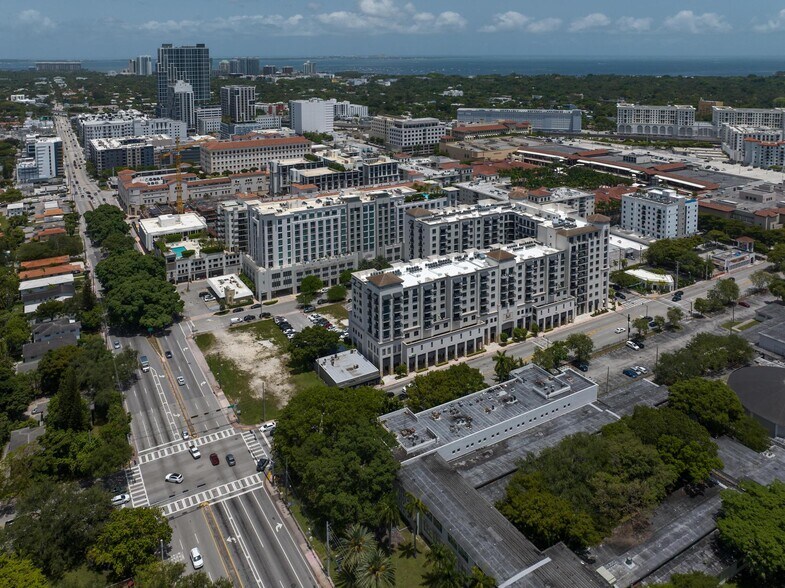 More Photos Of 301 Altara Ave, Coral Gables Apartments For Lease