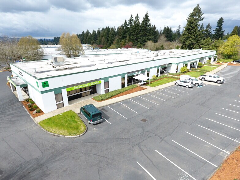 More Photos Of 9325-9425 SW Commerce Cir, Wilsonville Light Manufacturing For Lease