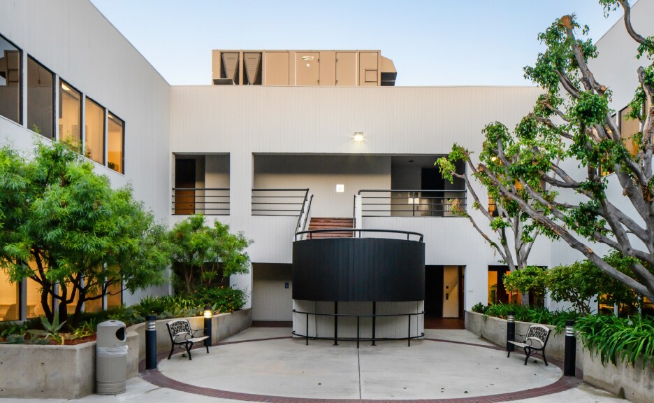 More Photos Of , Glendale Office For Sale