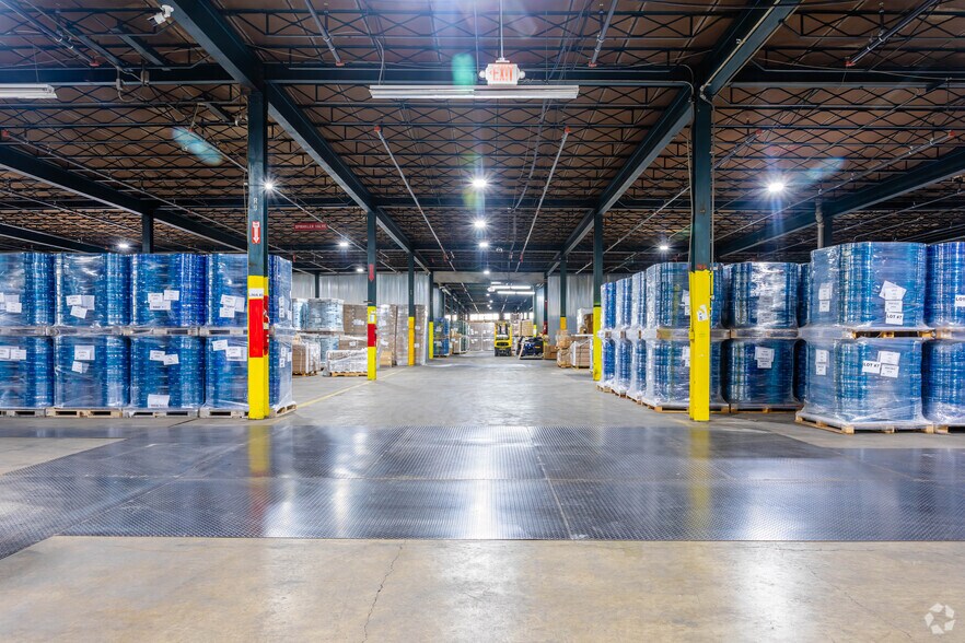 More Photos Of 200 Kelsey Ave, Ewing Warehouse For Lease