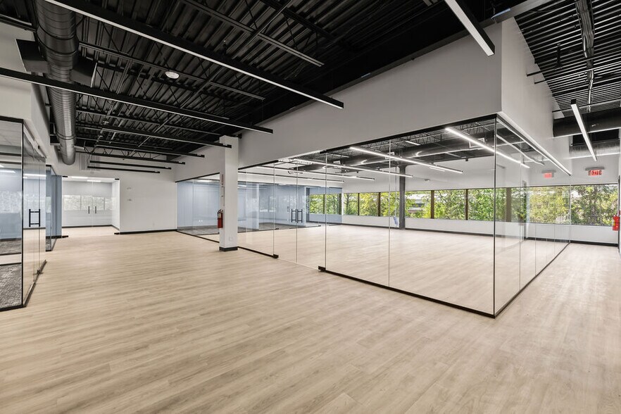 More Photos Of 560 Rt 303, Orangeburg Office For Lease