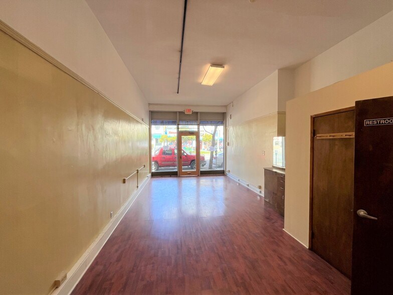 More Photos Of 5025-5031 Geary Blvd, San Francisco Storefront Retail Residential For Lease