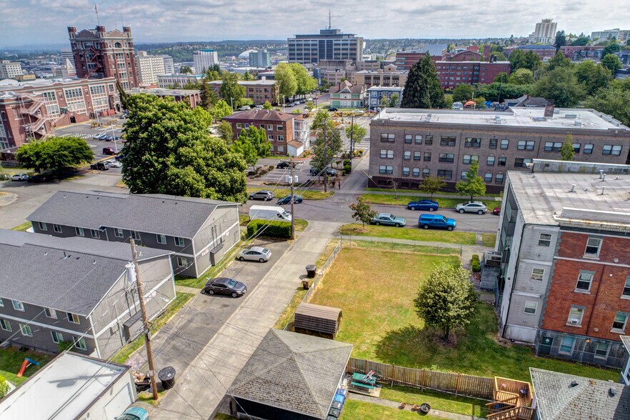 More Photos Of 711 7th St, Tacoma Land For Sale