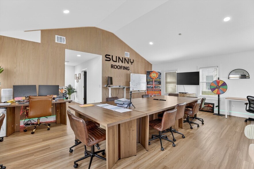 More Photos Of 1922 Hillcrest St, Orlando Office For Sale