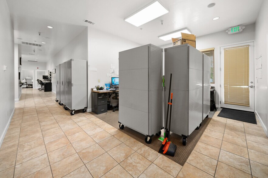 More Photos Of 71-75 N Main St, Templeton Office For Lease