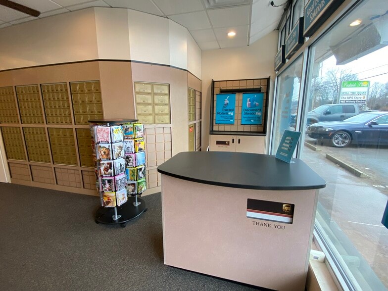 More Photos Of 49 Waterbury Rd, Prospect Storefront For Sale
