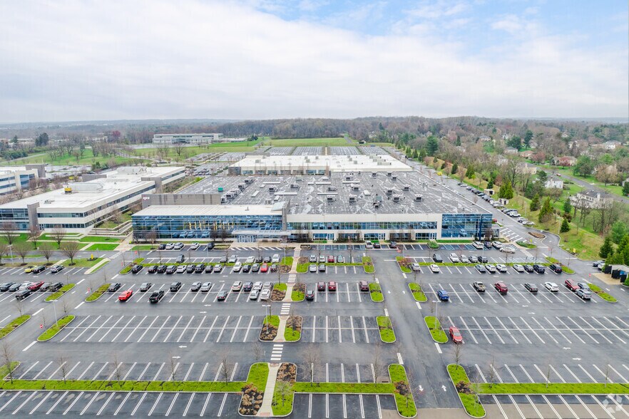 More Photos Of 721 Arbor Way, Blue Bell Office For Sale