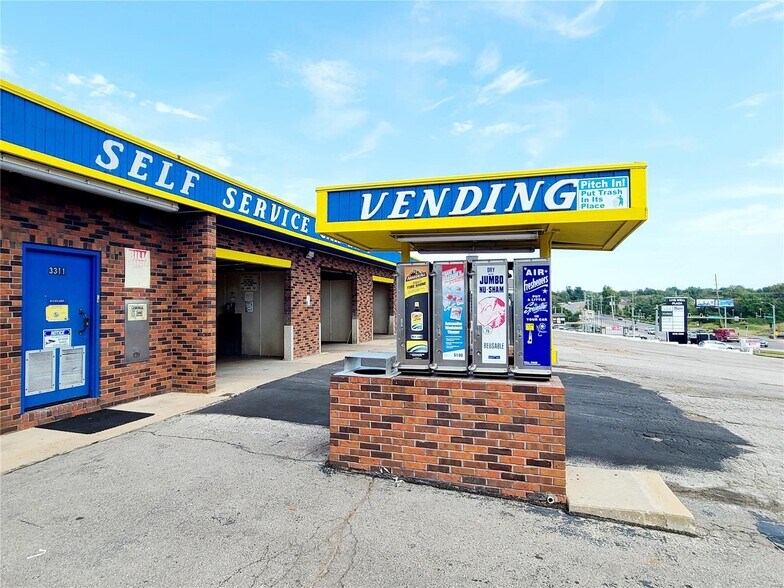 More Photos Of 3311 N Highway 67, Florissant Carwash For Sale