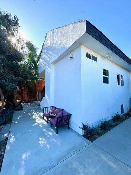 More Photos Of 315 N Alvarado St, Los Angeles Specialty For Sale
