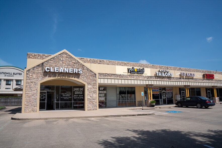 More Photos Of 1826 Country Place Pky, Pearland Unknown For Lease