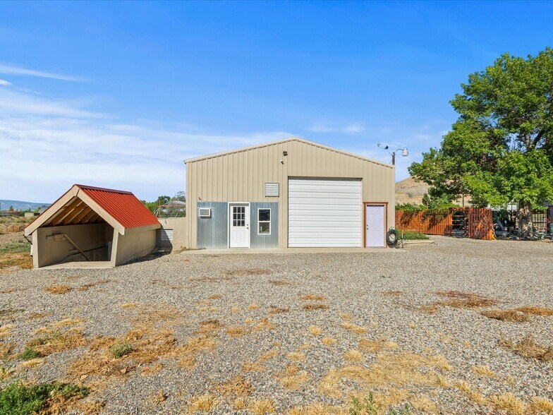 More Photos Of 3669 G Rd, Palisade Freestanding For Sale