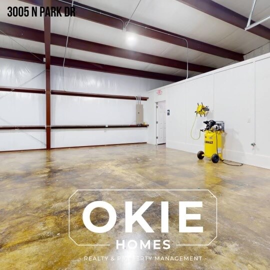 More Photos Of 3003-3005 N Park Dr, Stillwater Industrial For Sale