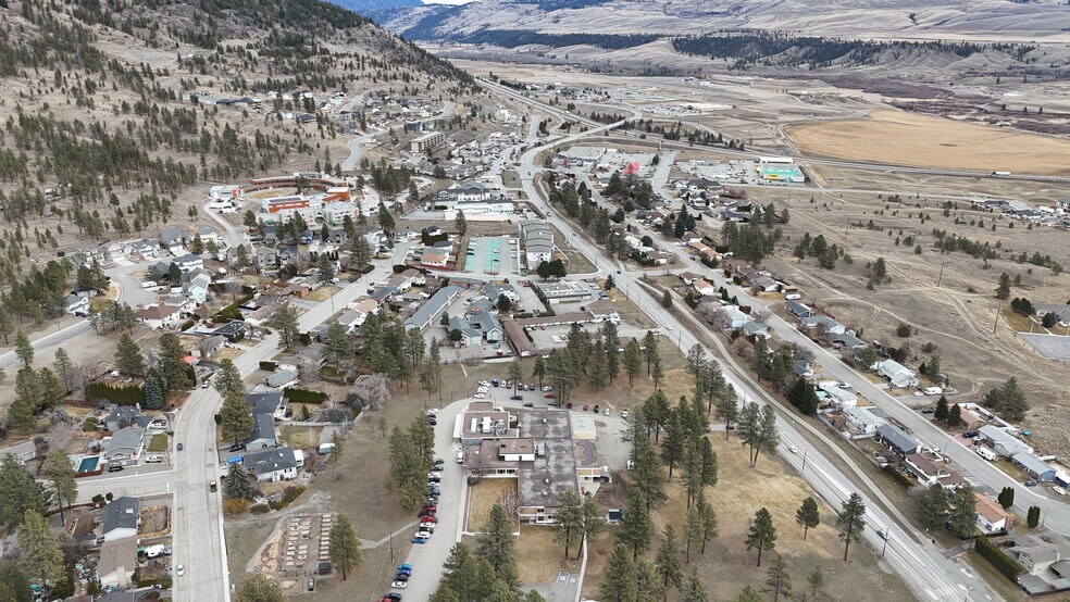 More Photos Of 4010 Walters St, Merritt Apartments For Sale