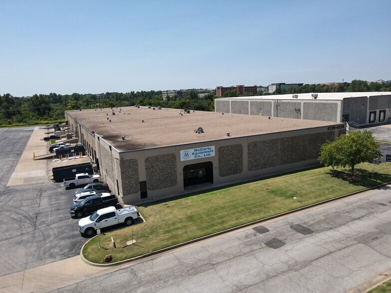 More Photos Of 4130-4150 Will Rogers Pky, Oklahoma City Warehouse For Lease