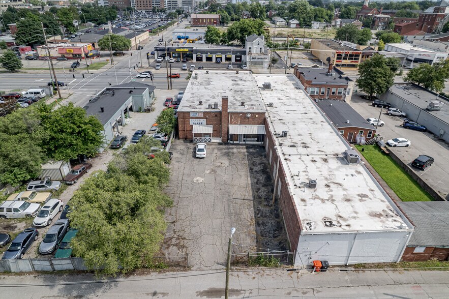 More Photos Of 706 E Broadway, Louisville Storefront For Sale