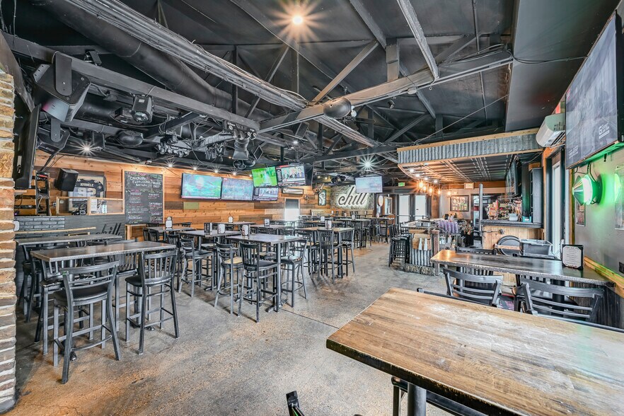 More Photos Of , Grapevine General Retail For Sale