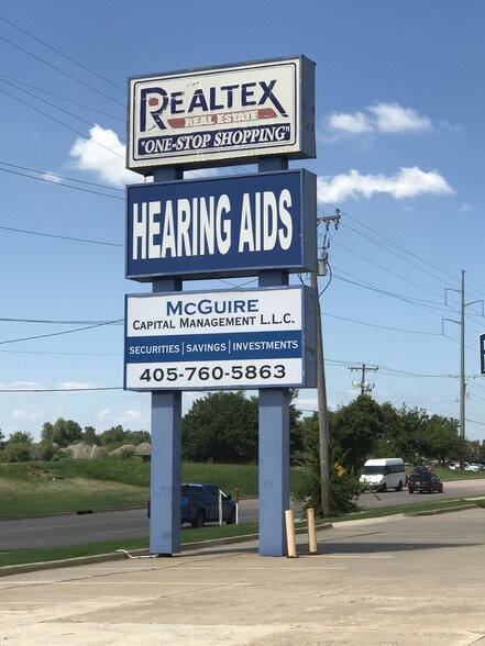 More Photos Of 10400 S Pennsylvania Ave, Oklahoma City Office For Sale