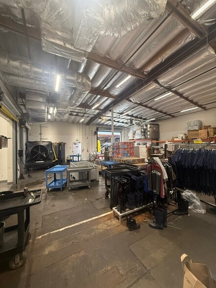 More Photos Of 1325 E El Segundo Blvd, El Segundo Food Processing For Lease