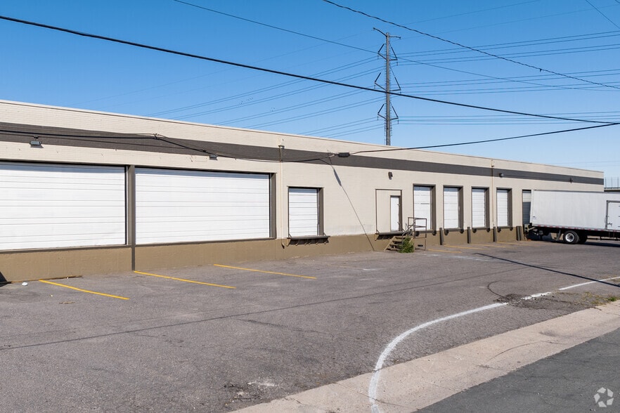 More Photos Of 4590 Jason St, Denver Warehouse For Lease