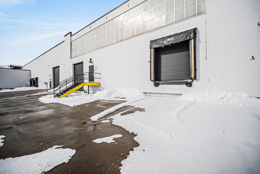 More Photos Of 799 E 73rd St, Cleveland Warehouse For Lease
