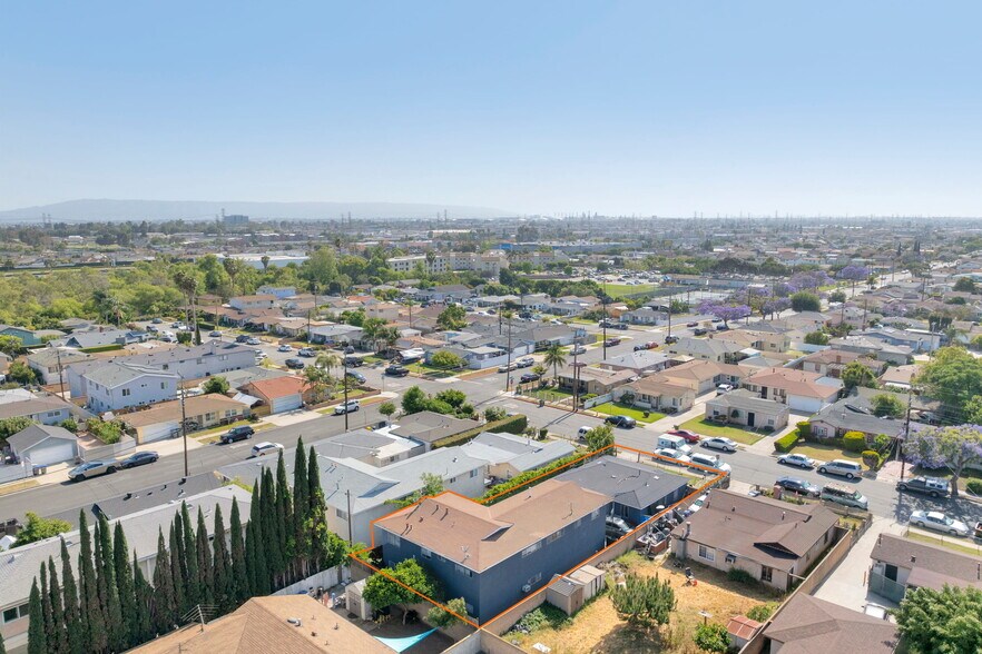 More Photos Of 16928 S Berendo Ave, Gardena Apartments For Sale