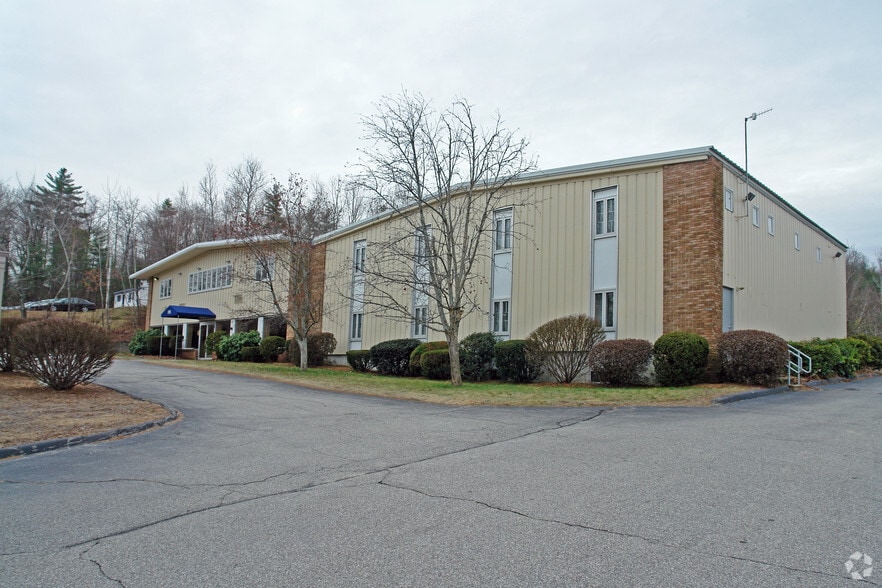 More Photos Of 198 Londonderry Tpke, Hooksett Light Distribution For Sale