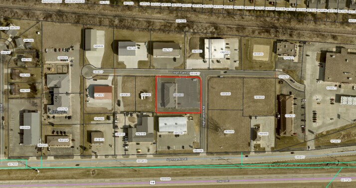 More Photos Of 185 Highpoint Pl NE, Byron Office For Sale