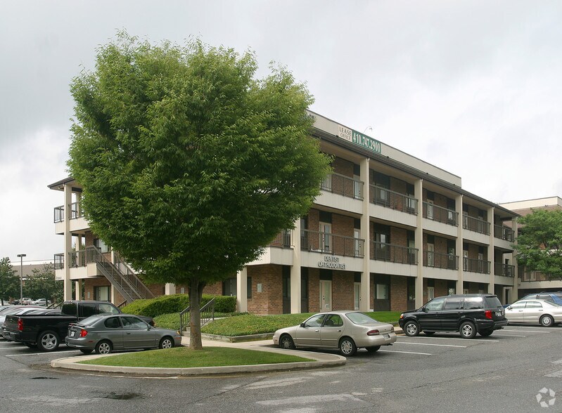 More Photos Of 7001 Johnnycake Rd, Catonsville Unknown For Lease