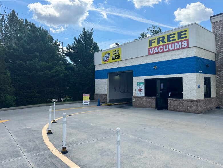 More Photos Of 994 Parkway, Sevierville Carwash For Sale