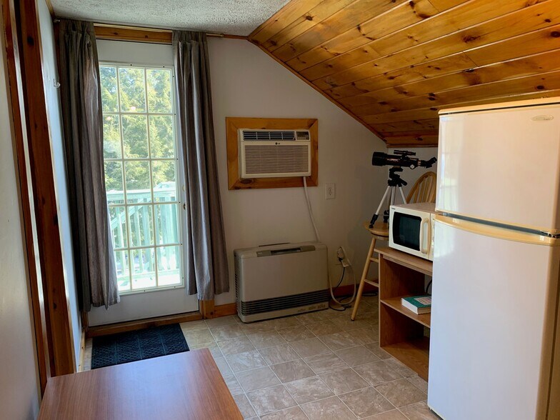 More Photos Of 159 Mayville Rd, Bethel Restaurant For Sale
