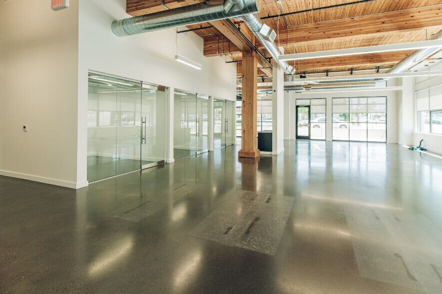 Primary Photo Of 240 SE Clay St, Portland Office For Lease